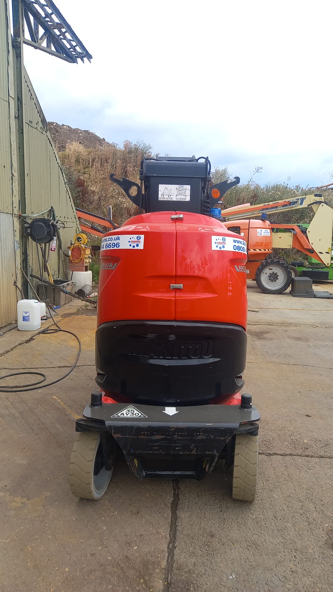 Manitou 100VJR Boom mast - Image 4