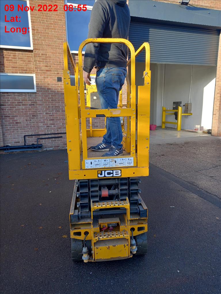 JCB 1930E Scissor lift - Electric - Image 4