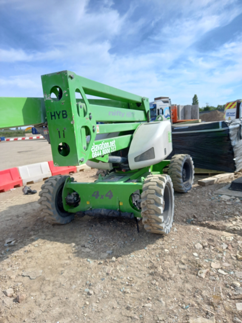 Niftylift HR17 Hybrid 4x4 Articulated boom - Image 2