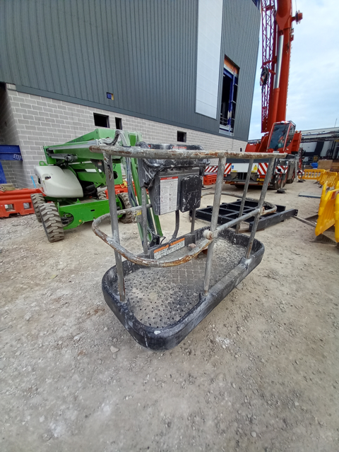 Niftylift HR17 Hybrid 4x4 Articulated boom - Image 7