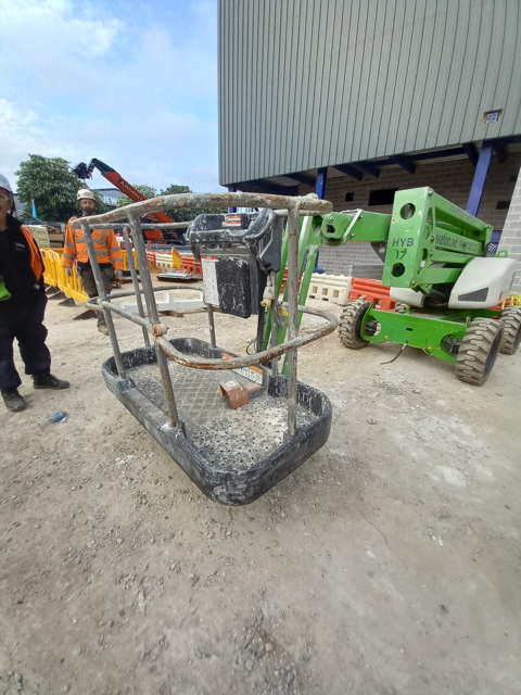 Niftylift HR17 Hybrid 4x4 Articulated boom - Image 8