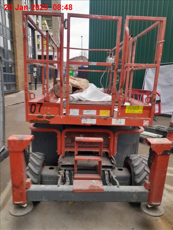 Skyjack 6832 RT Scissor lift - Image 3