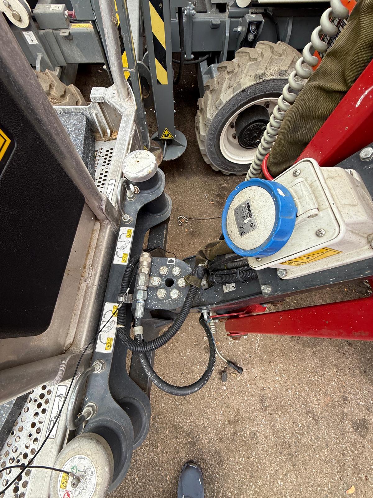 Hinowa Lightlift 26.14 - Image 3