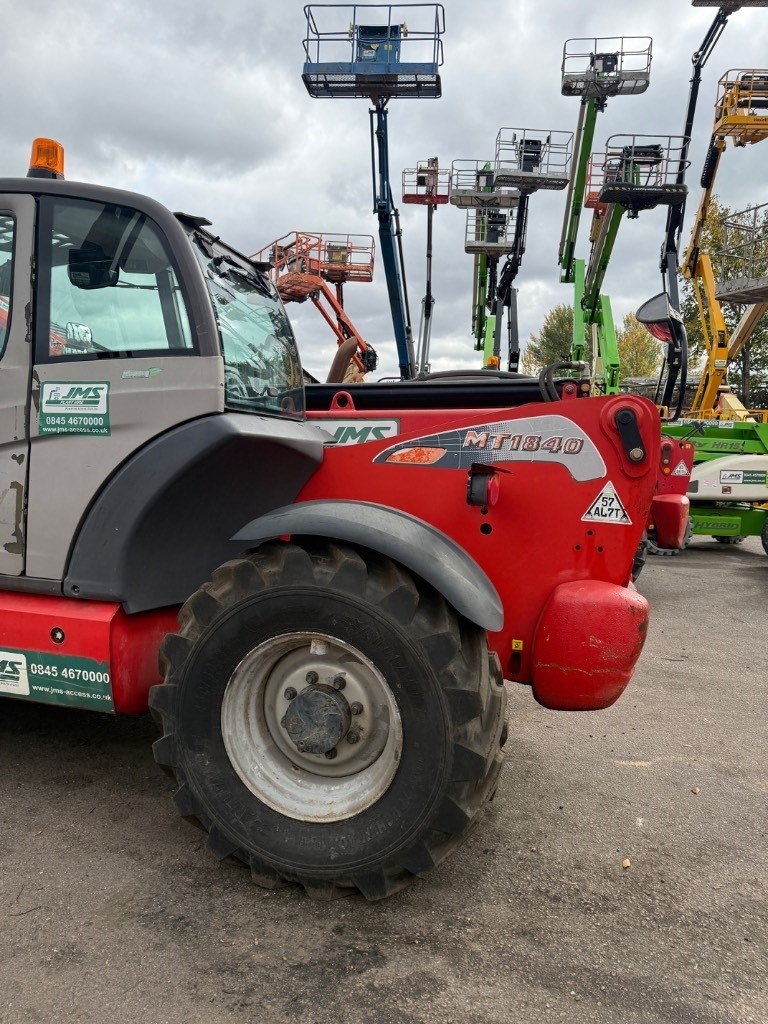 Manitou MT1840 ST3B 4x4 Telehandler - Image 3