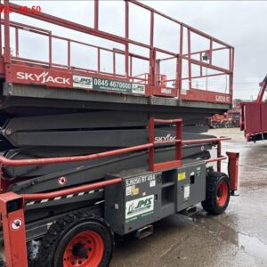 Skyjack SJ9250 RT Scissor lift