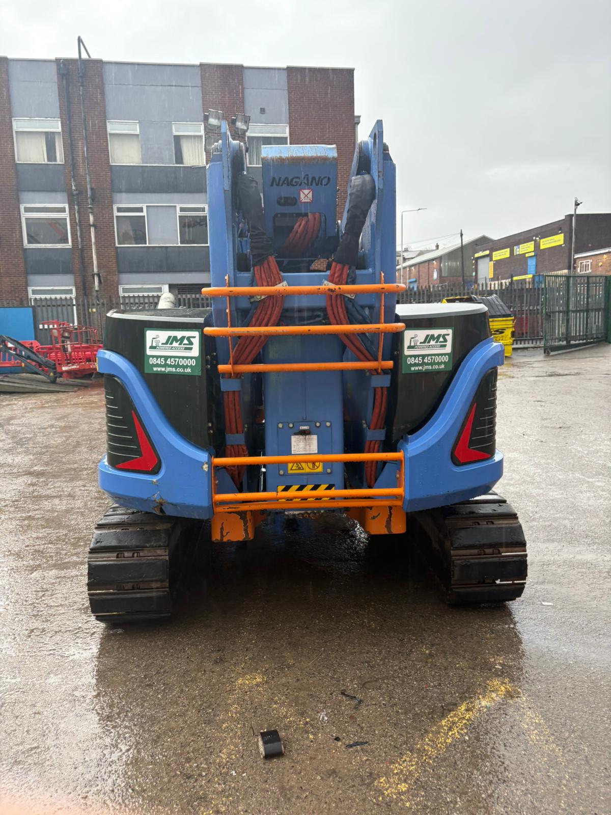 Nagano 20ATuj Articulated Crawler Boom - Image 10