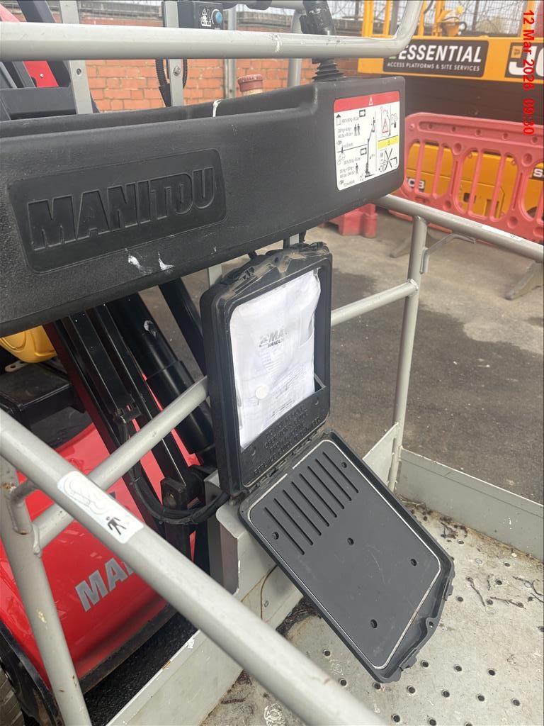 Manitou 100VJR Boom mast - Image 5