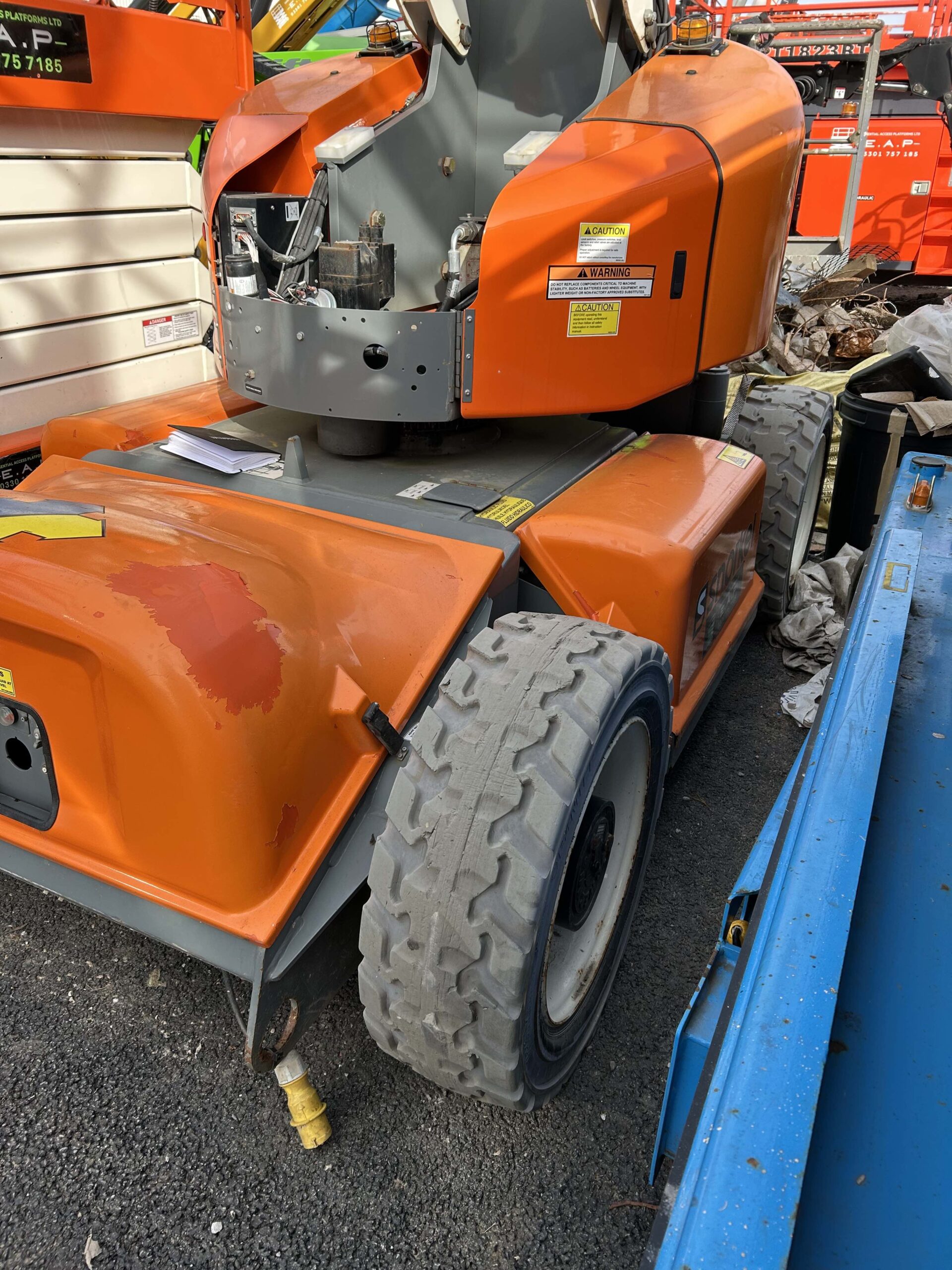 Snorkel A46JE Articulated Boom - Image 6