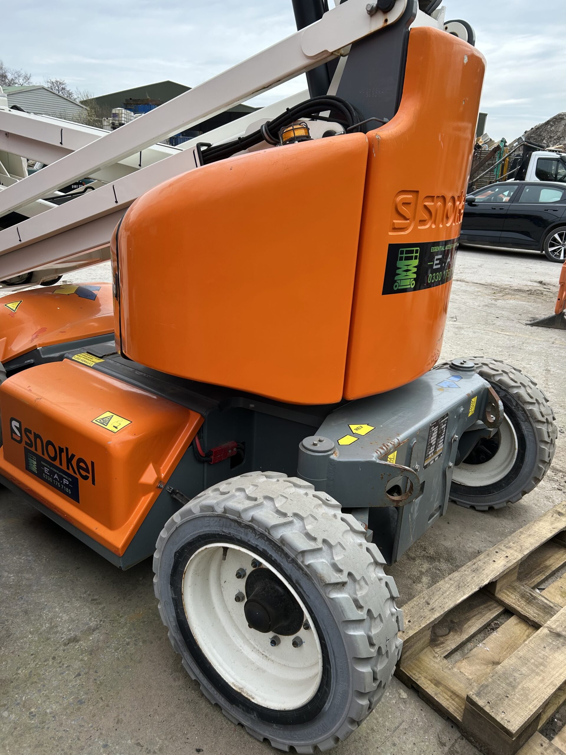 Snorkel A46JE Articulated Boom - Image 2