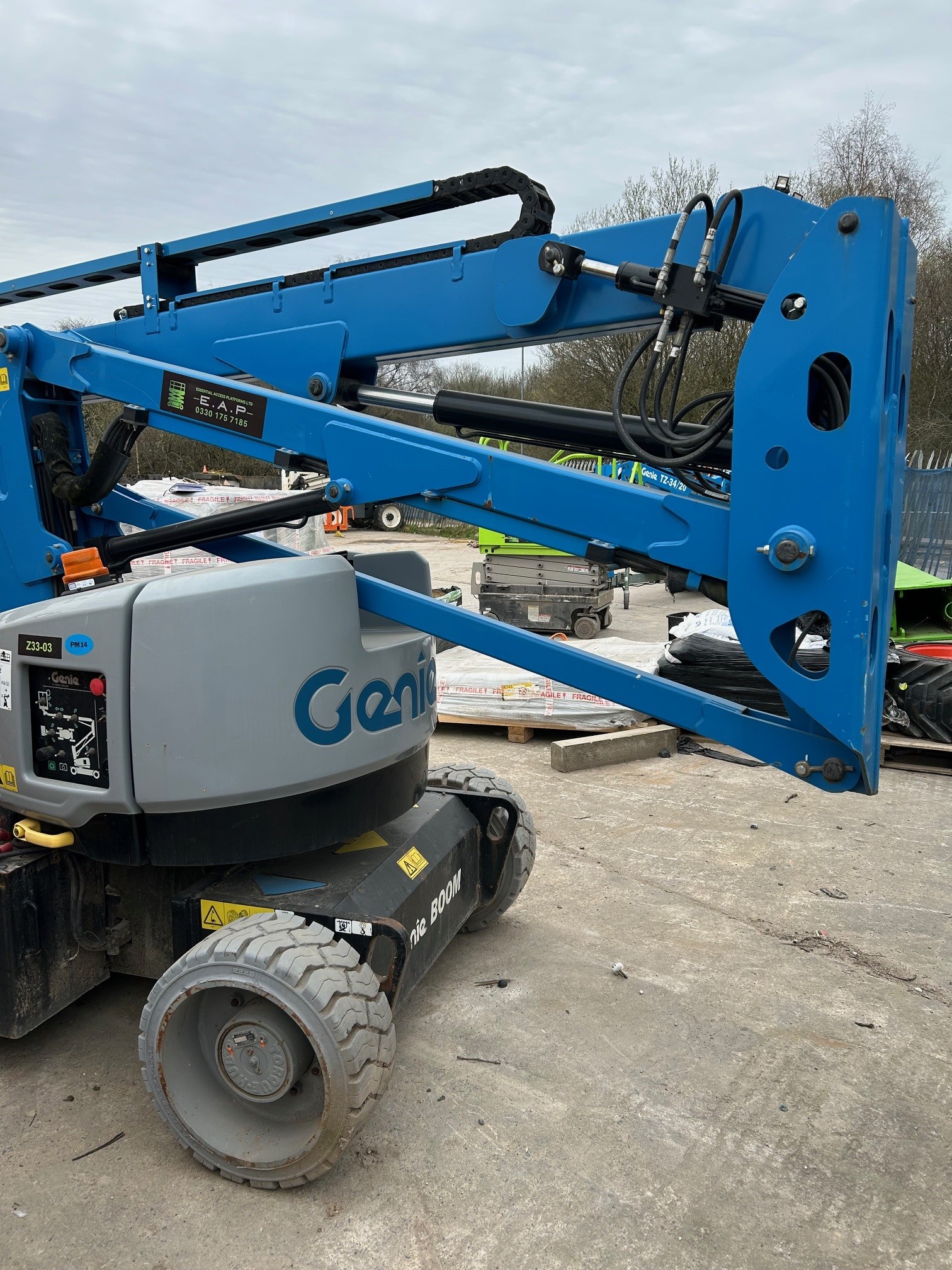 Genie Z33 Articulated boom - Image 7