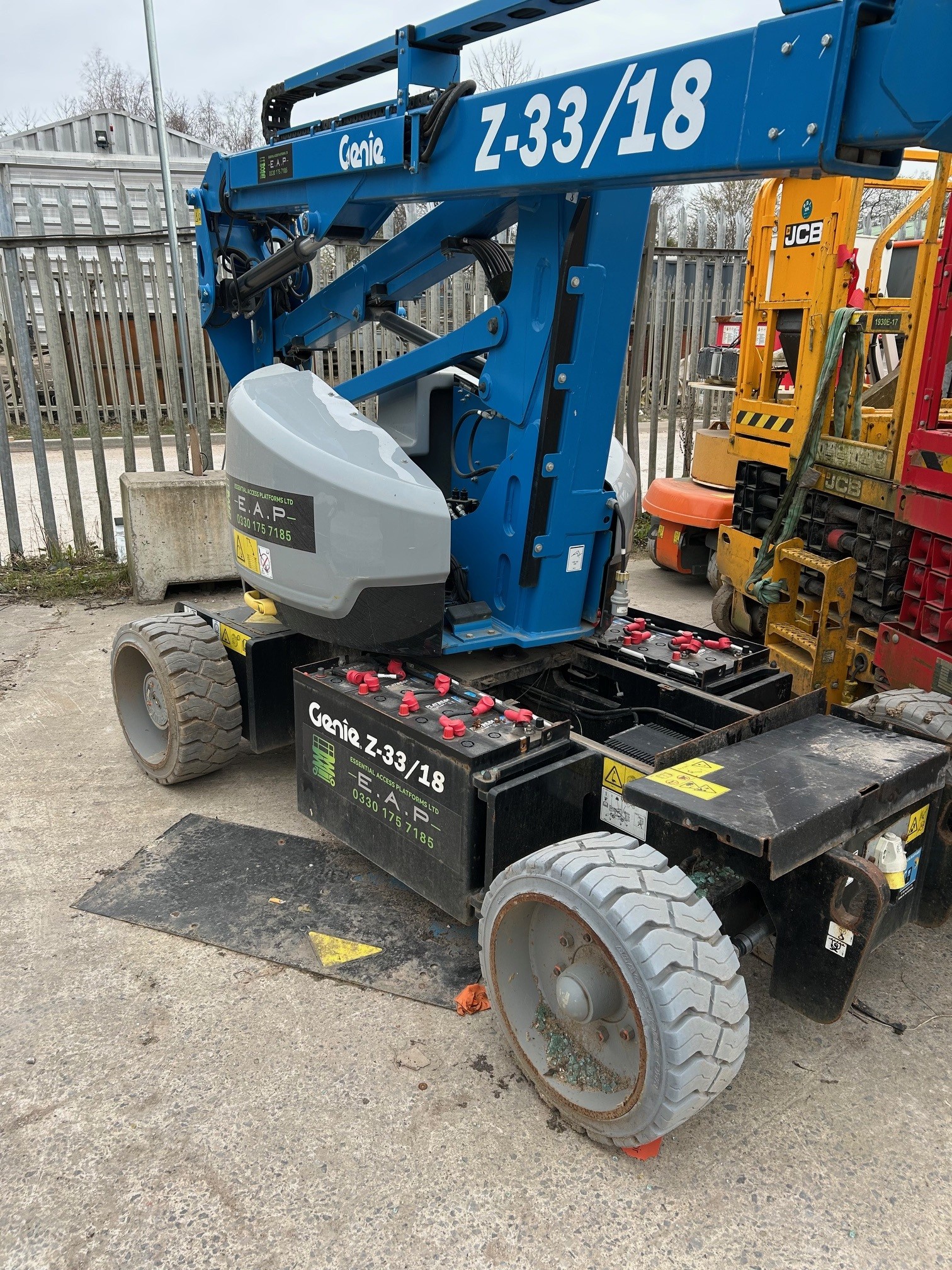 Genie Z33 Articulated boom - Image 5