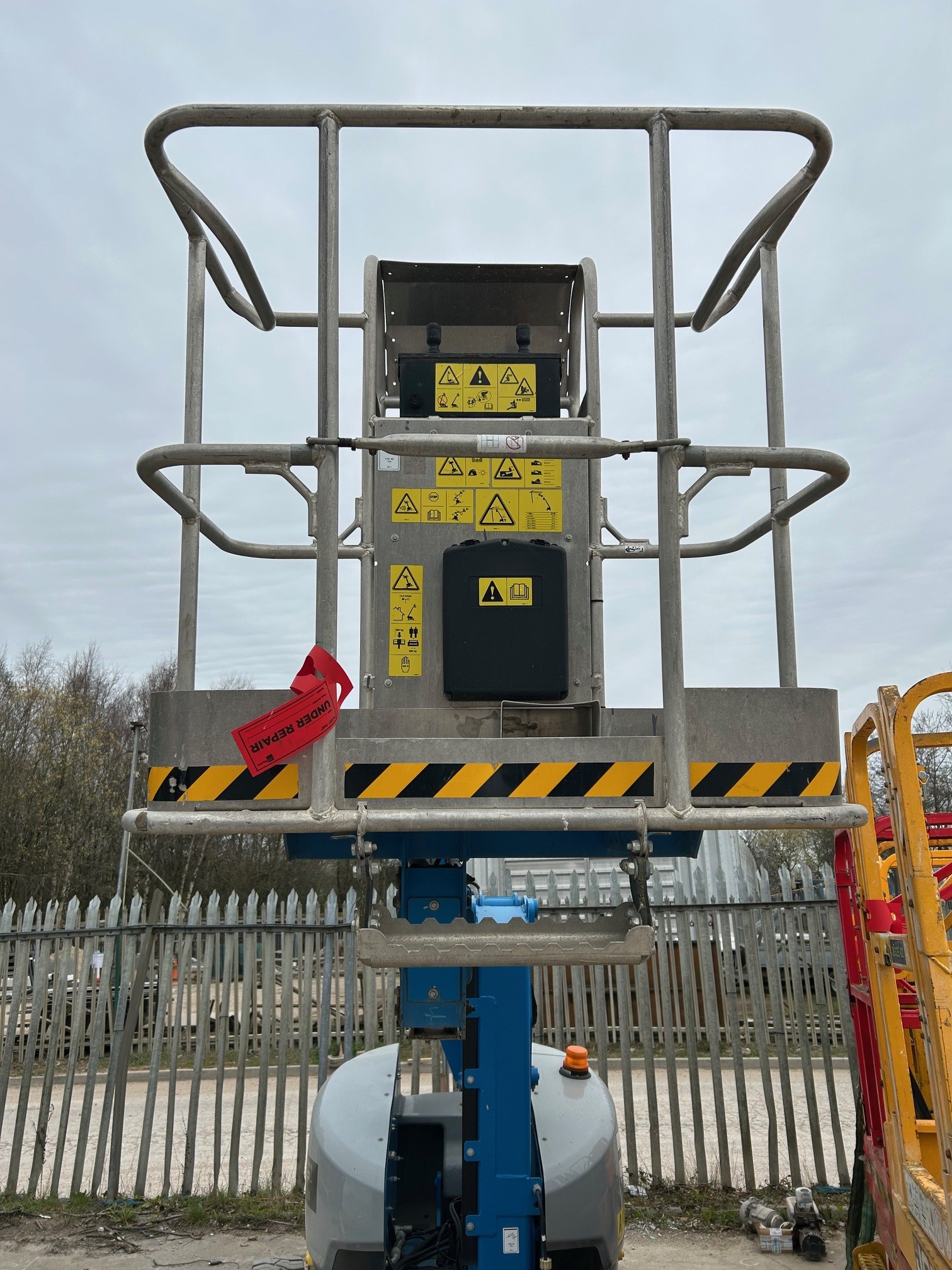 Genie Z33 Articulated boom - Image 2